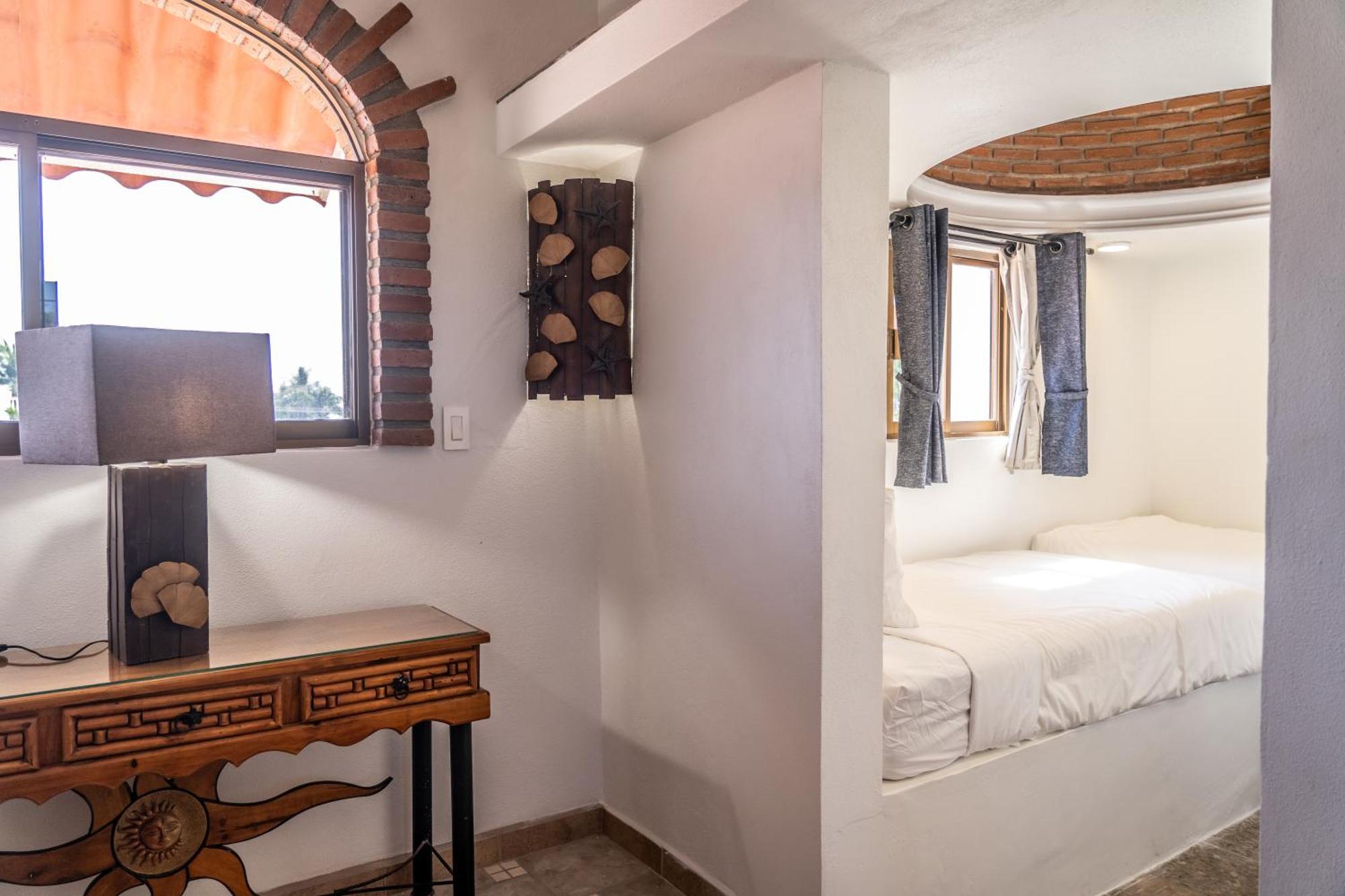 5 Frogs Hotel Бусериас Экстерьер фото