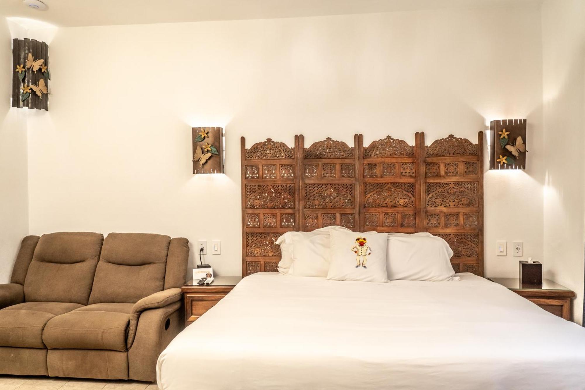 5 Frogs Hotel Бусериас Экстерьер фото